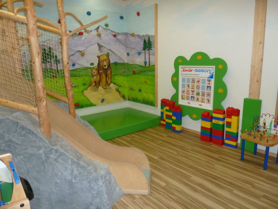 Spielecke Hotel Sonnleiten