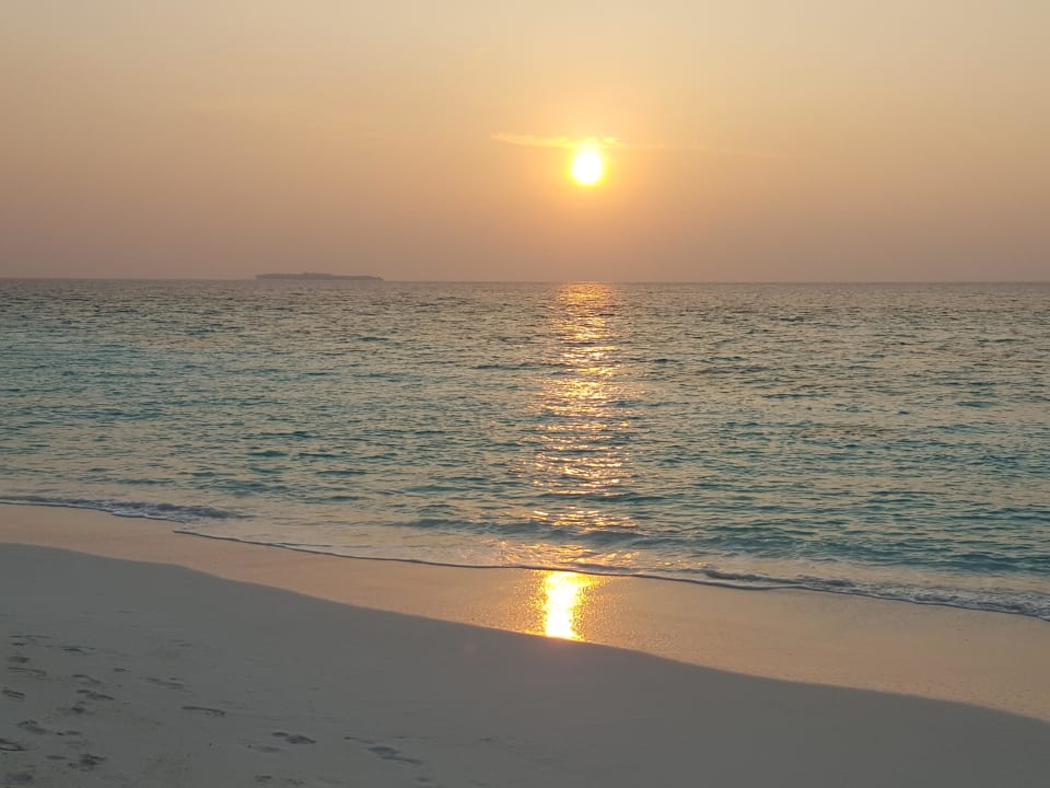 Sonnenaufgang Adaaran Select Meedhupparu Island Resort - Premium All Inclusive