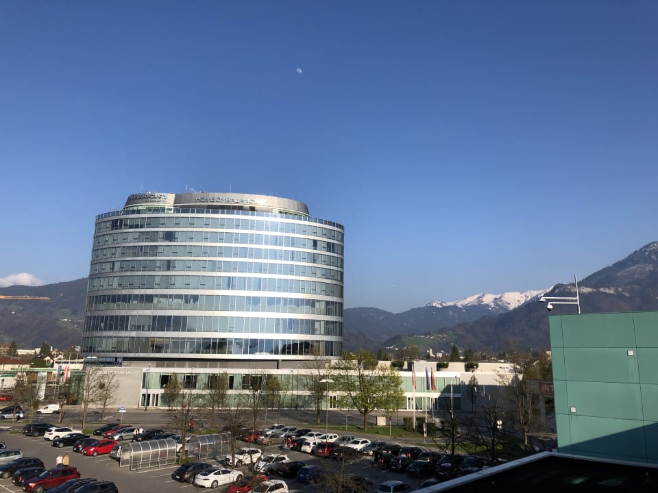 Außenansicht Four Points by Sheraton Panoramahaus Dornbirn
