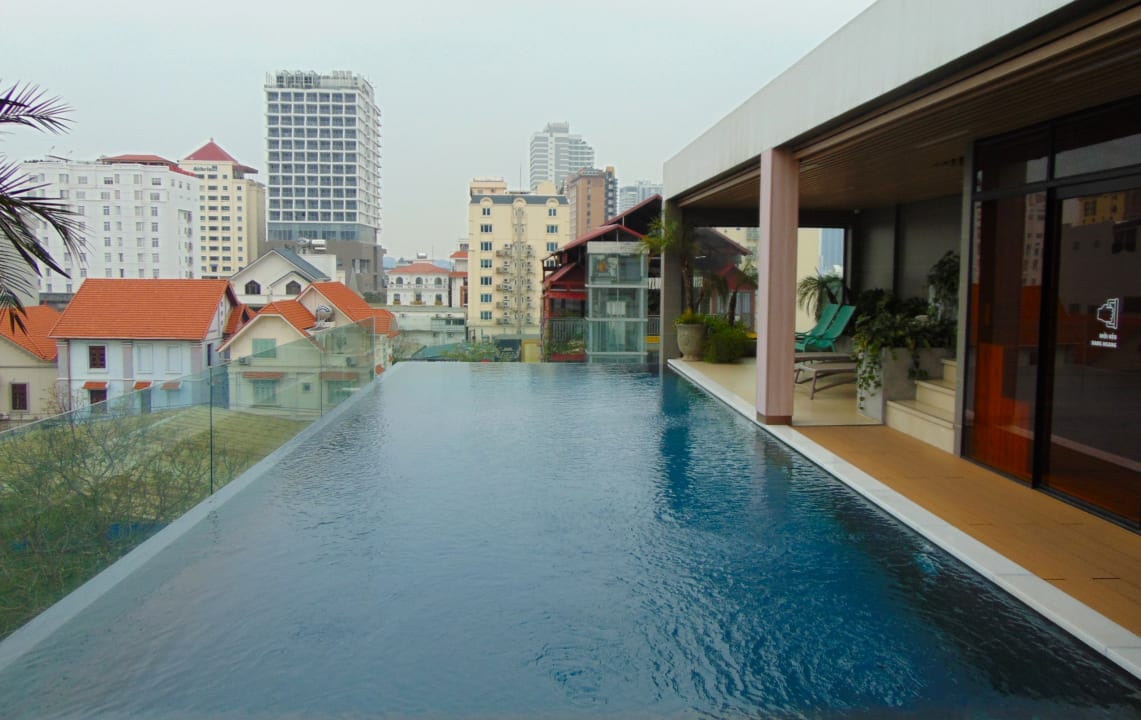 Pool D' Lecia Ha Long Hotel