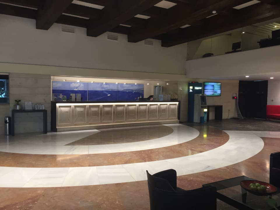 Lobby Apollonia Beach Resort & Spa