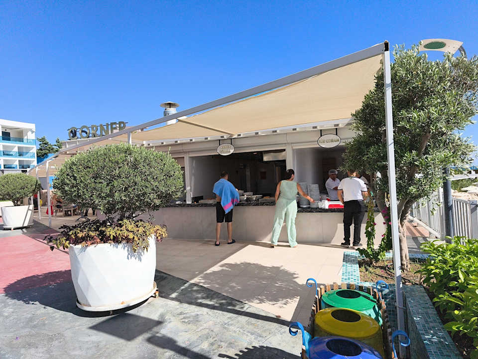 Gastro Granada Luxury Okurcalar