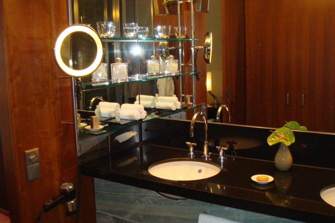 Bad Grand Hyatt Berlin