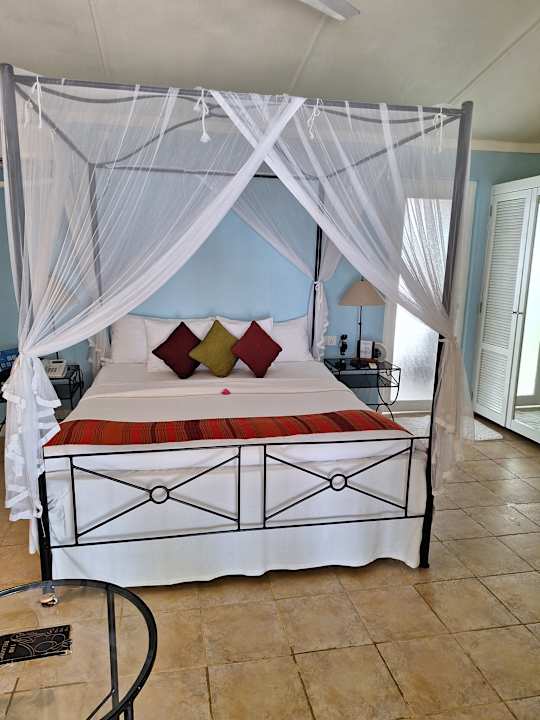 Zimmer Kuredu Island Resort & Spa