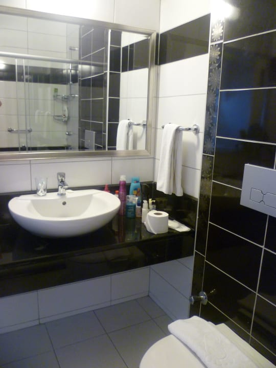 Badezimmer Hatipoglu Beach Hotel