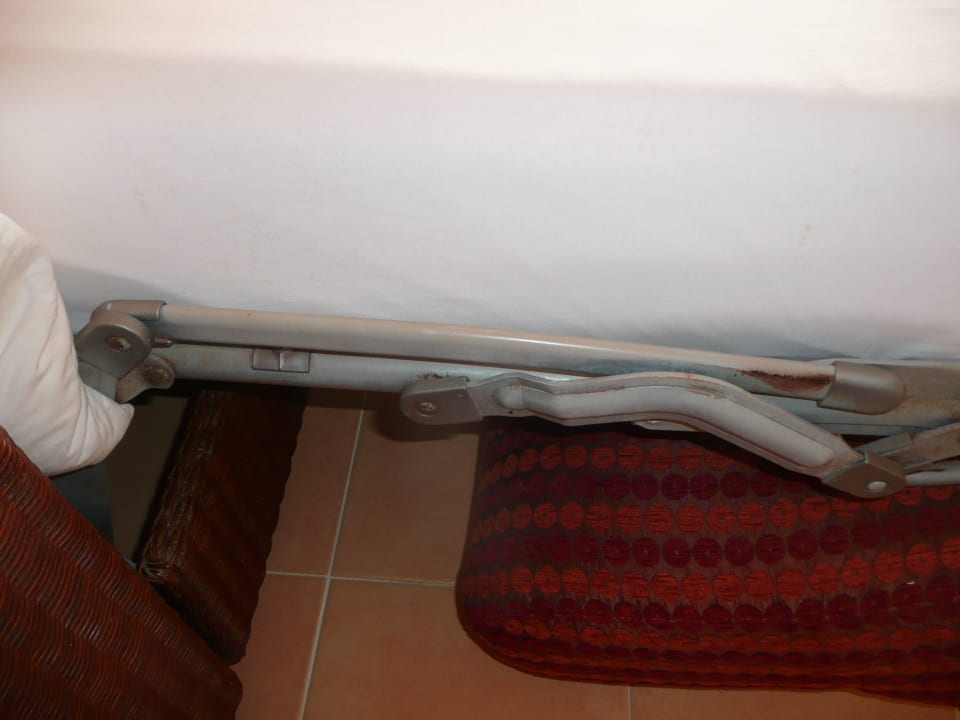 Sofabett in Familienzimmer FZX1 Hotel Riu Touareg