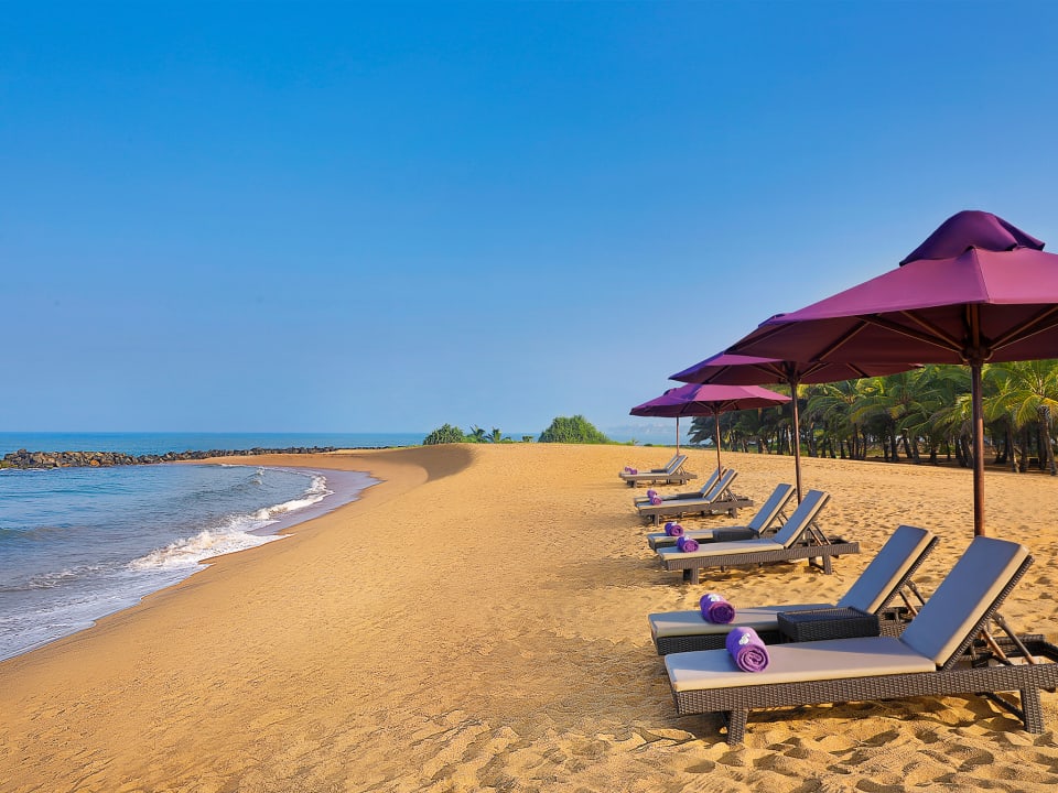Strand Avani Kalutara Resort