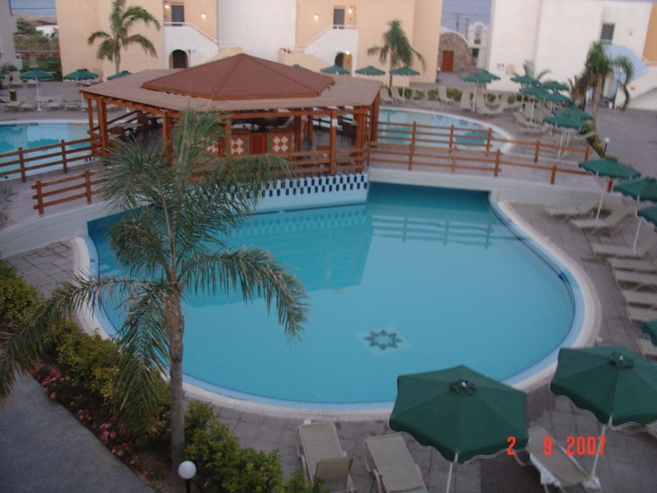 Pool obere Ebene Atlantica Mikri Poli Rhodes