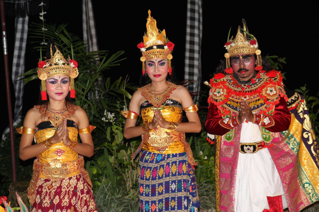Ketchak Tanz im Hotel Maya Ubud Resort & Spa Bali