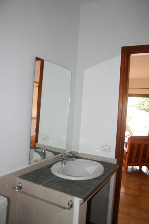 Baño Apartments Los Medanos