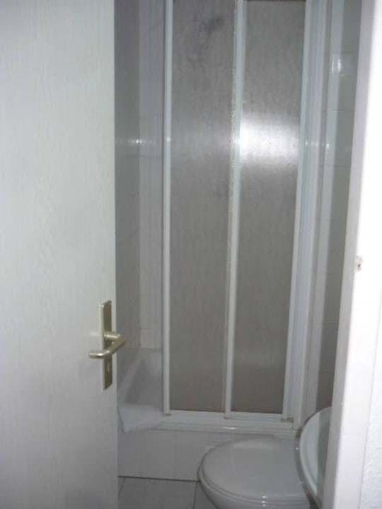 Bad - Klein Hotel Rossija