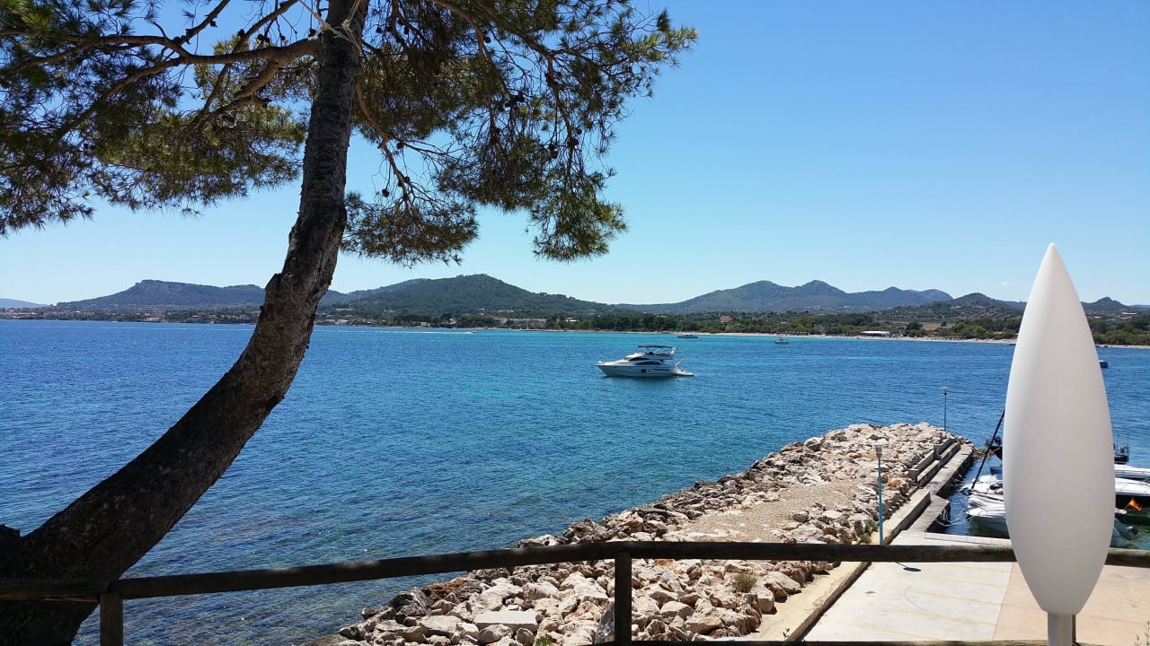 Ausblick von der Gartenanlage Hipotels Eurotel Punta Rotja Golf & Spa
