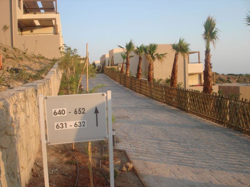 Weg zum Zimmer Atlantica Mikri Poli Crete