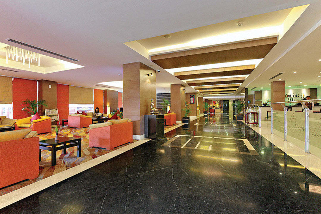 Lobby - New Wing Hotel Radisson Kathmandu