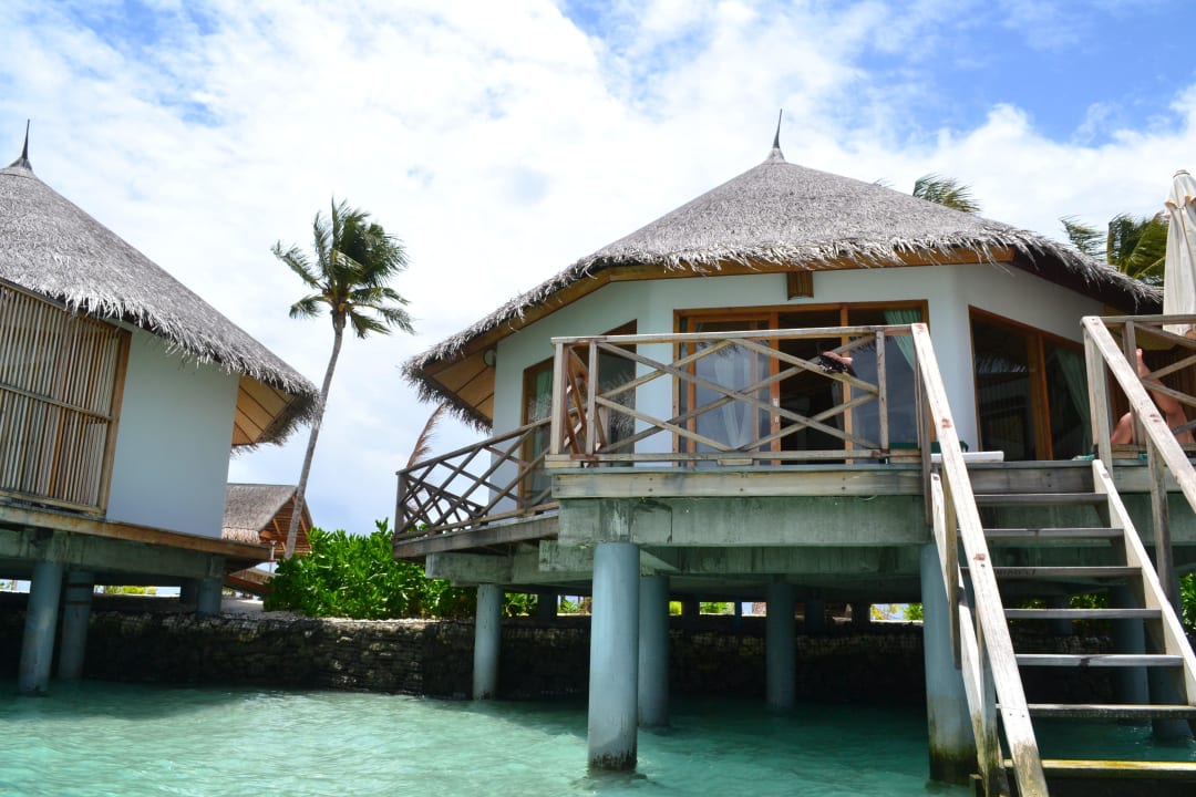 Semi Water Bungalow Safari Island Maldives