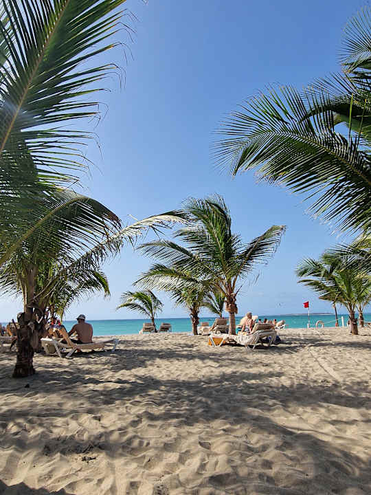 Strand Hotel Riu Karamboa