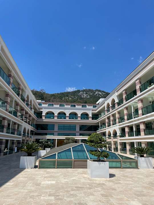 Außenansicht Dosinia Luxury Resort