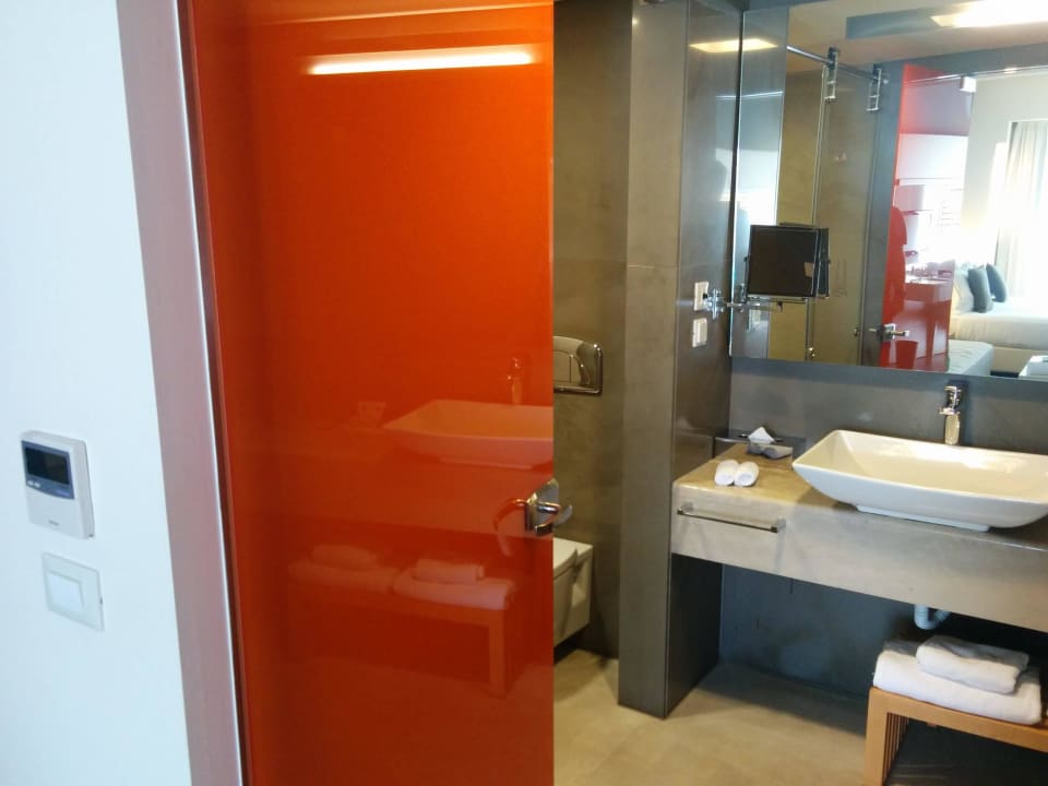 Blick ins Bad Avra Imperial Hotel