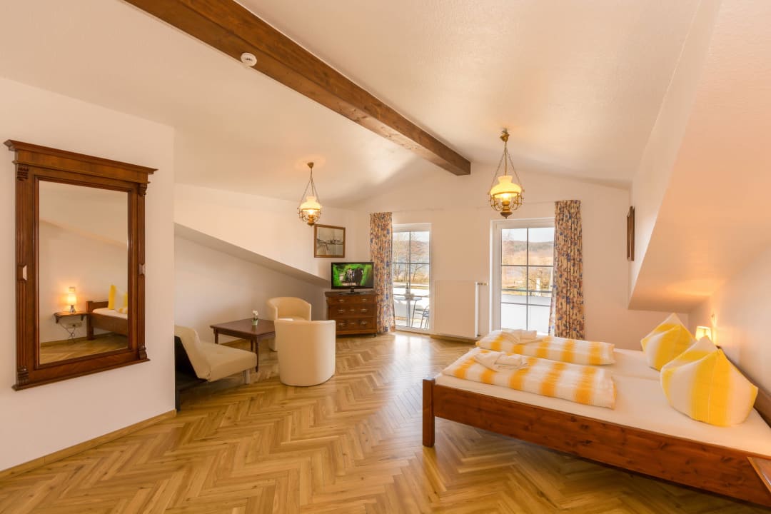 Doppelzimmer mit Aufbettung Pension Anker Garni