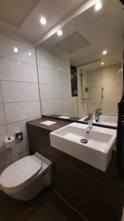 Zimmer ibis Styles Tubingen