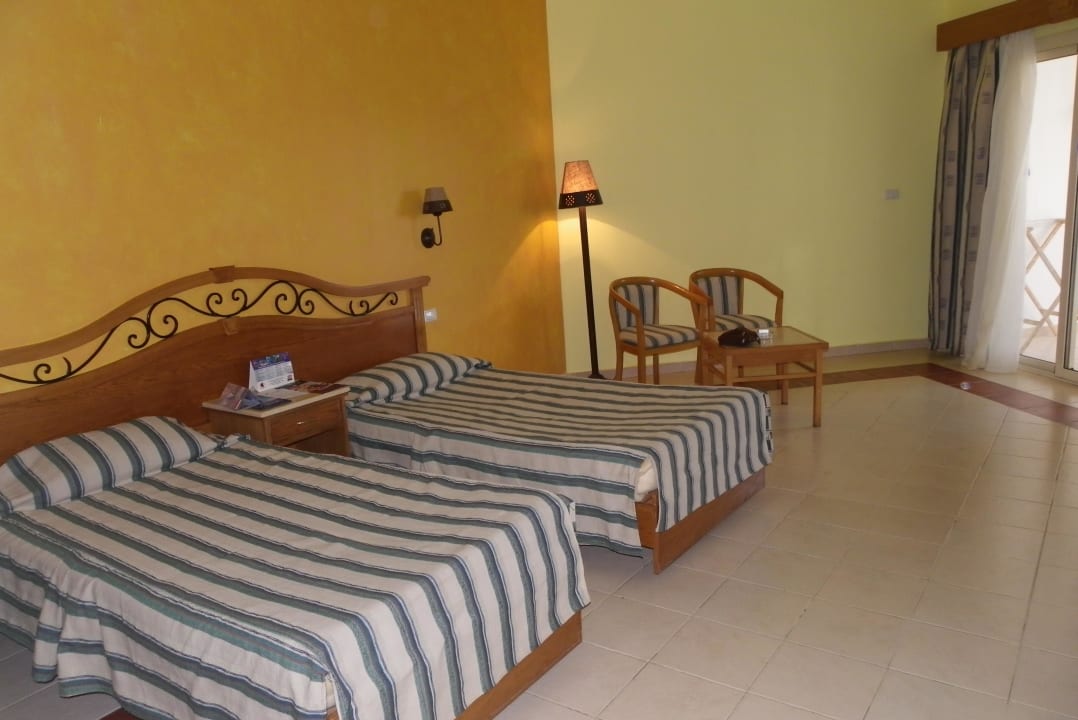 Zimmer Brayka Bay Resort