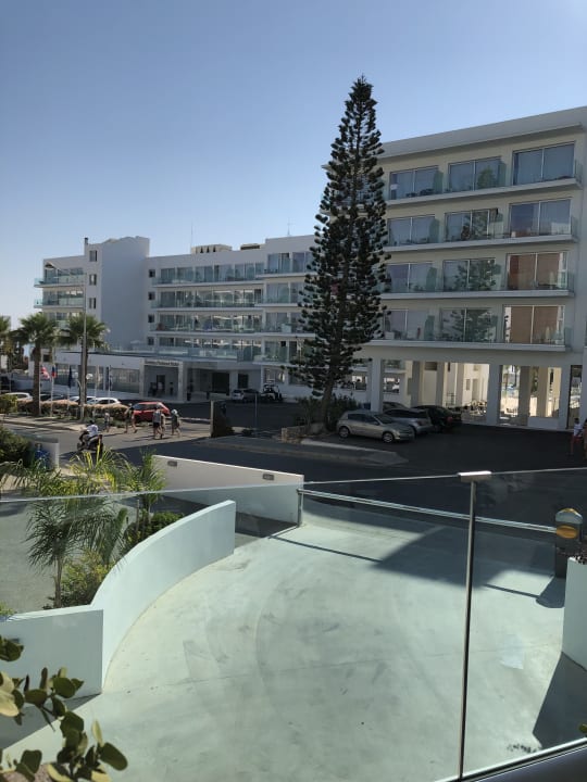 Außenansicht The Blue Ivy Hotel & Suites