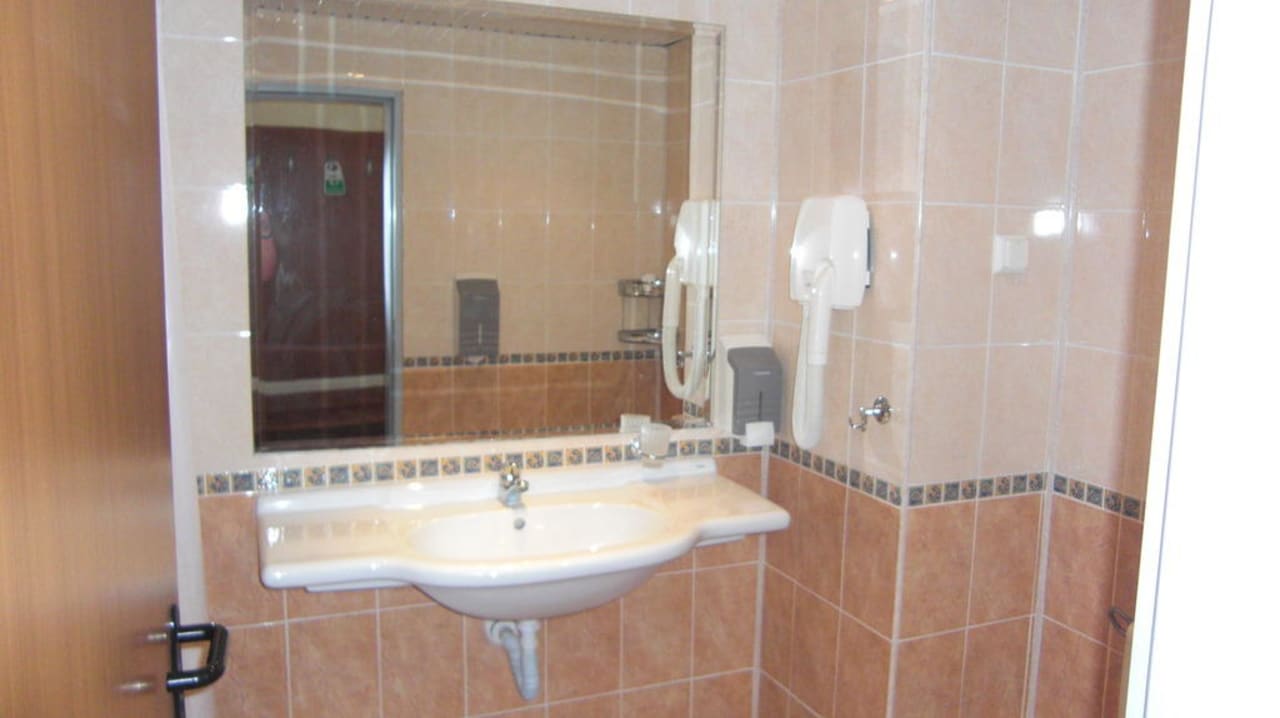 Bad Hotel Bilyana Beach