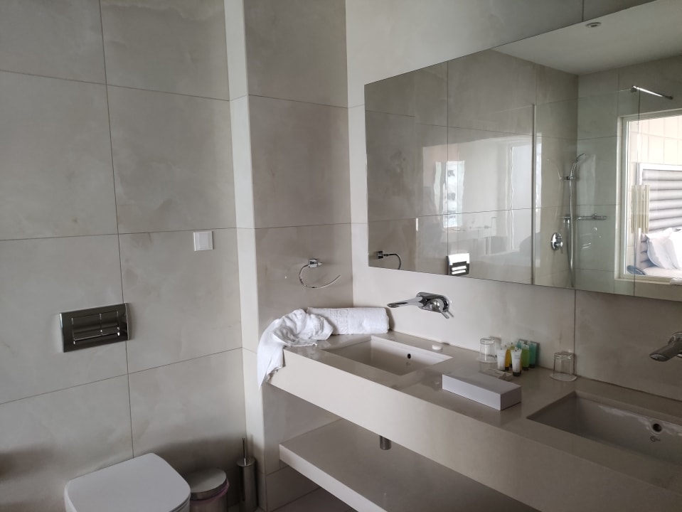 Zimmer Chrysomare Beach Hotel & Resort