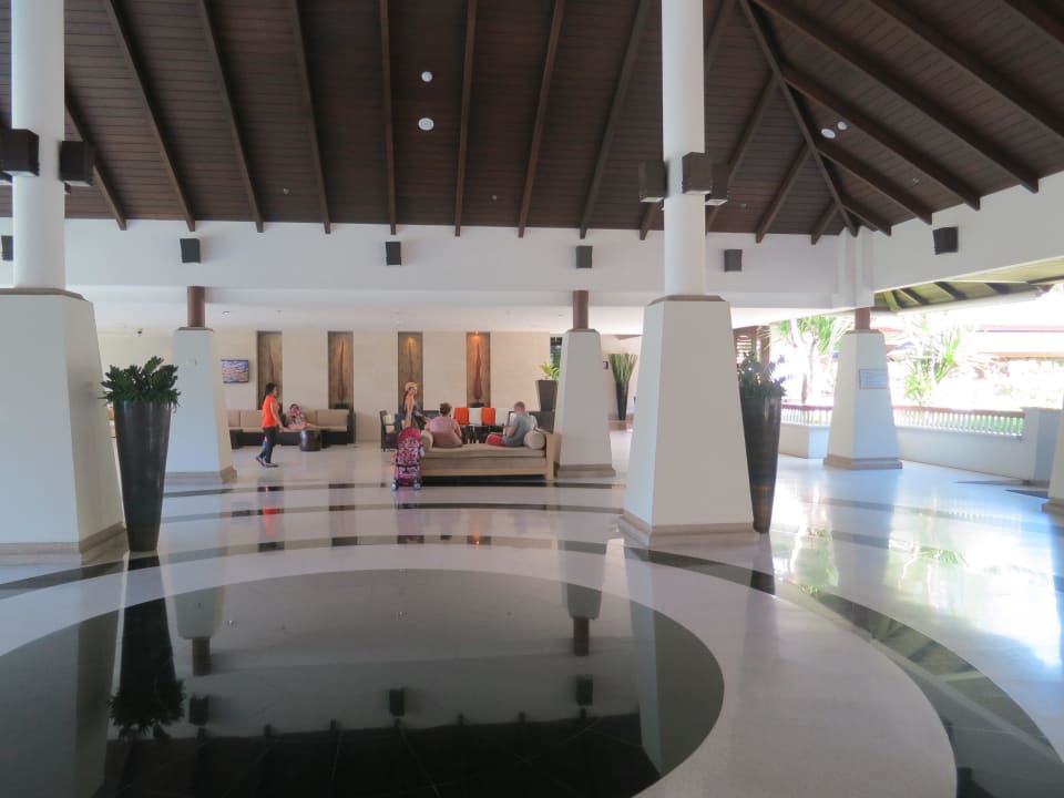 Lobby Dusit Thani Krabi Beach Resort