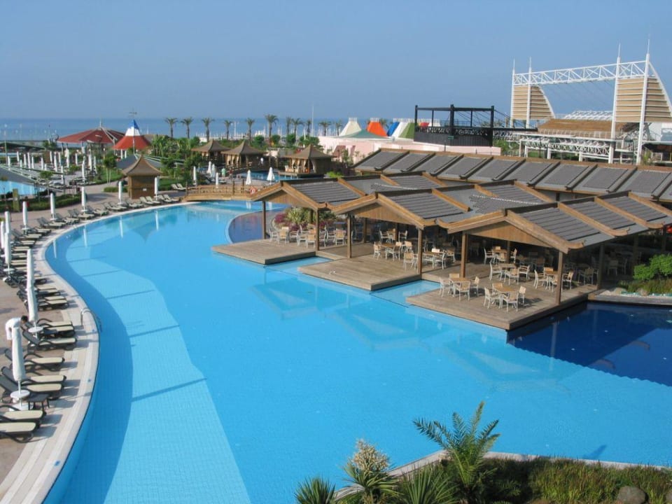 Ein traumhafter Blick beim Frühstück ... Limak Lara Deluxe Hotel & Resort