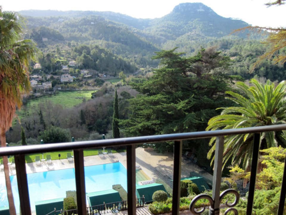 Ausblick von Zimmer 33 "Villalonga" Gran Hotel Son Net