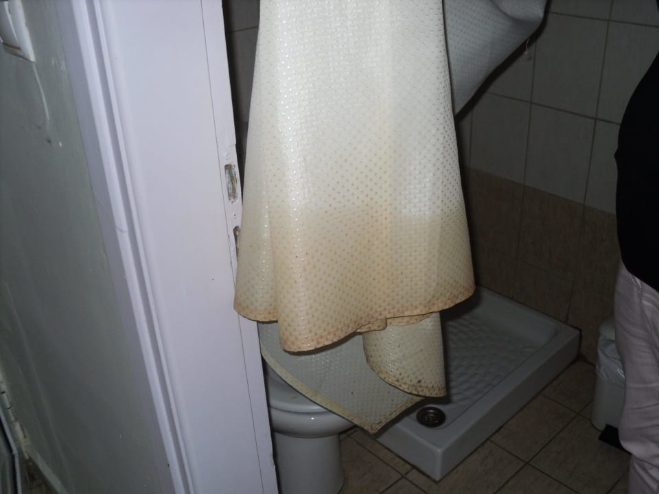 Der "schöne" Duschvorhand Hotel Letsos
