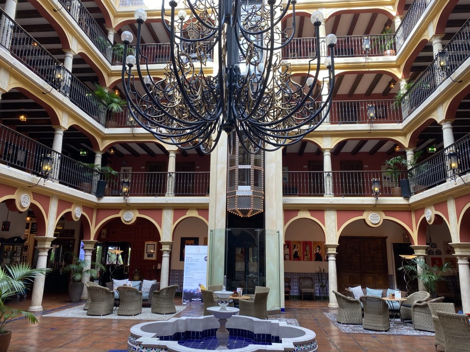 Lobby Hotel El Andaluz Europa-Park