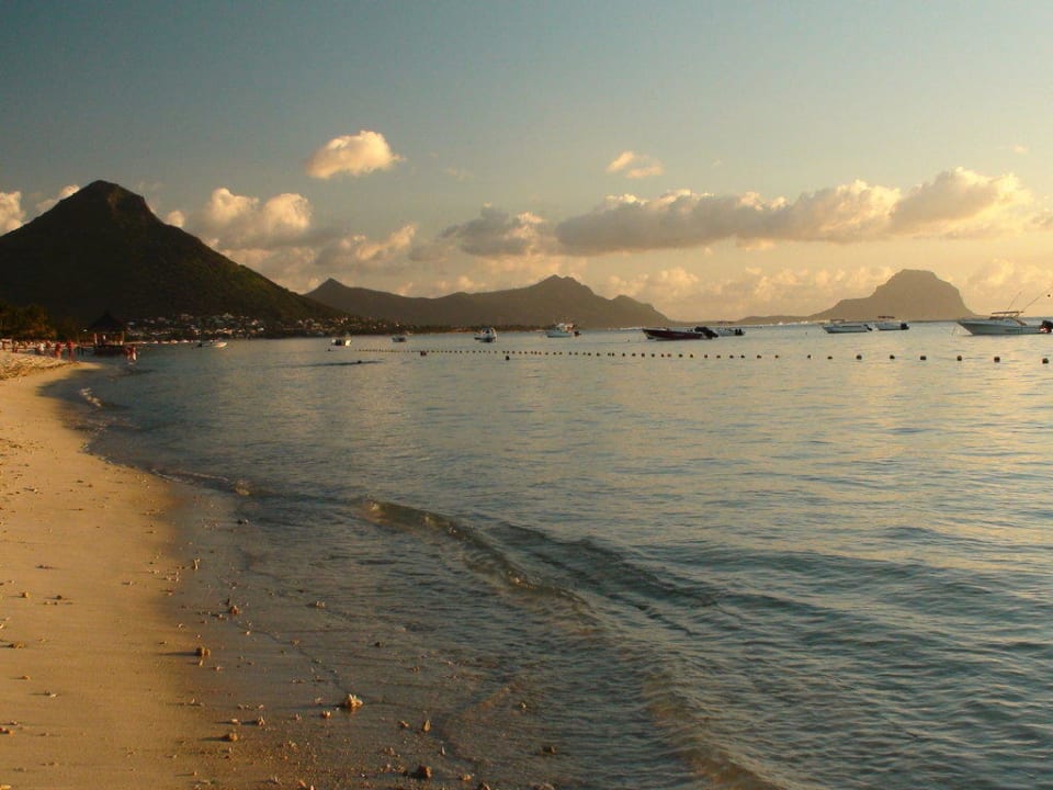 Strandwanderung Pearle Beach Resort & Spa