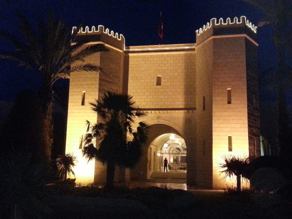 Hoteleingang Mahdia Palace Thalasso
