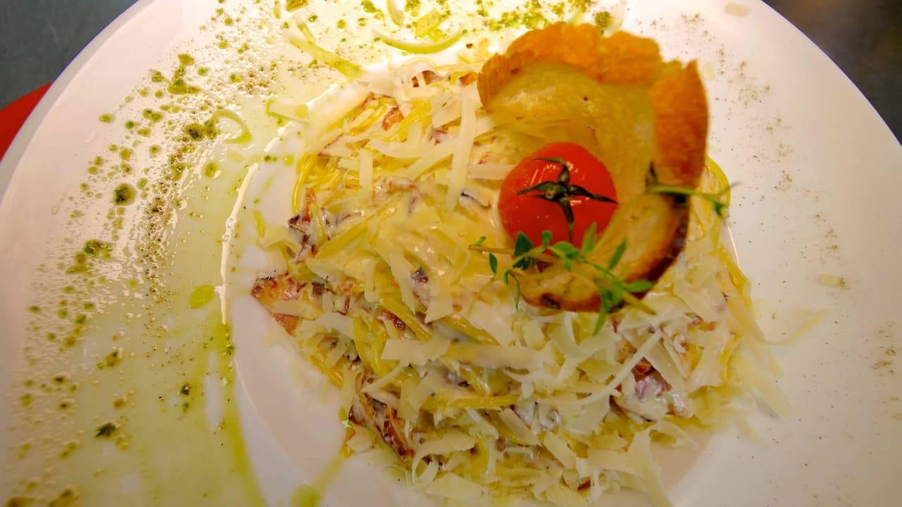 Leckere Pasta Carbonara aus unserer Küche Hotel Kohlerhof