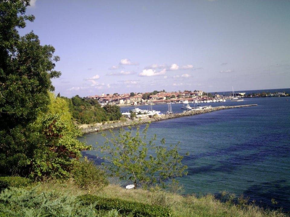 Blick von der Parkanlage Hotel Vigo
