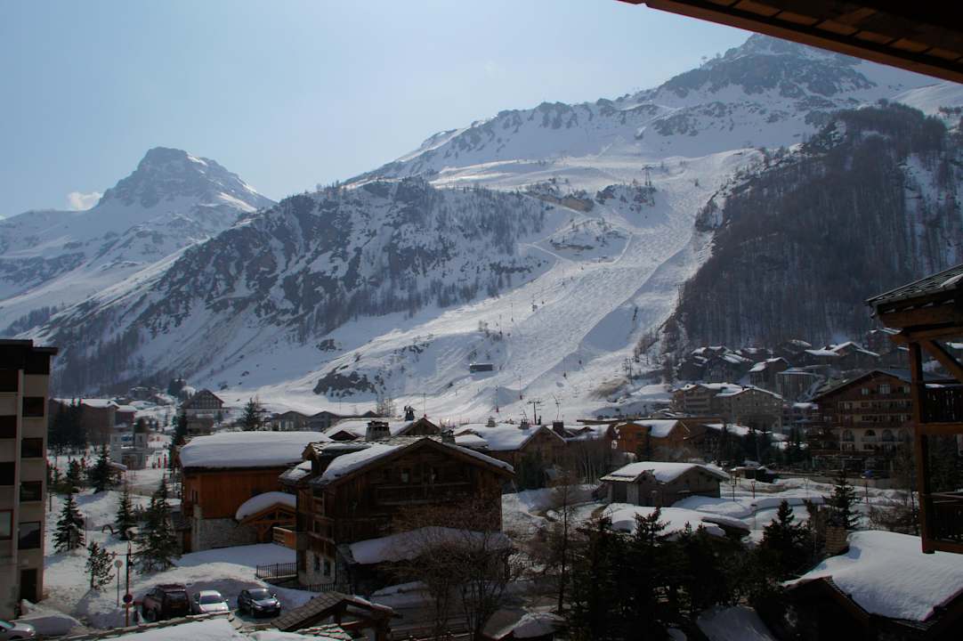 Blick auf die Olympiaabfahrt nach Val d ´Isere Hotel Tsanteleina