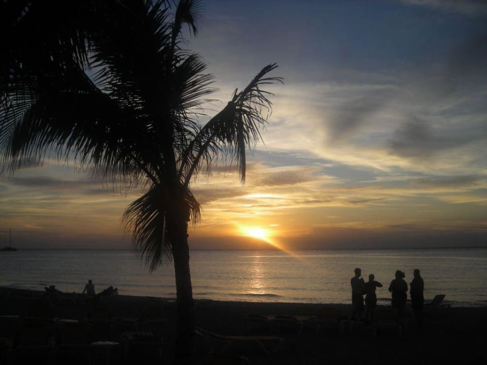 Sonnenuntergang am Strand Iberostar Waves Cozumel