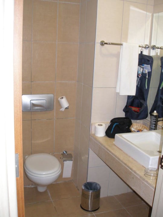 Ist das nen kleines Bad! Hane Family Resort