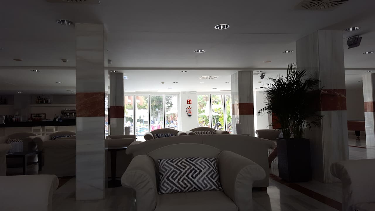 Renovierte Lobby  H10 Casa del Mar