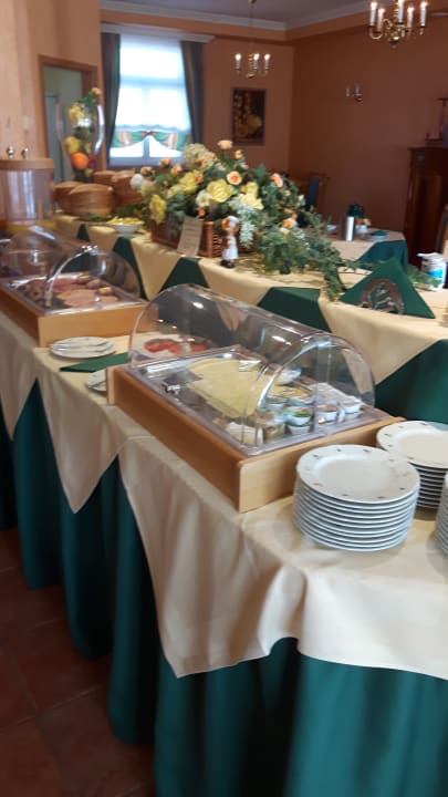 Gastro Garni Pension zum Kutschenbauer