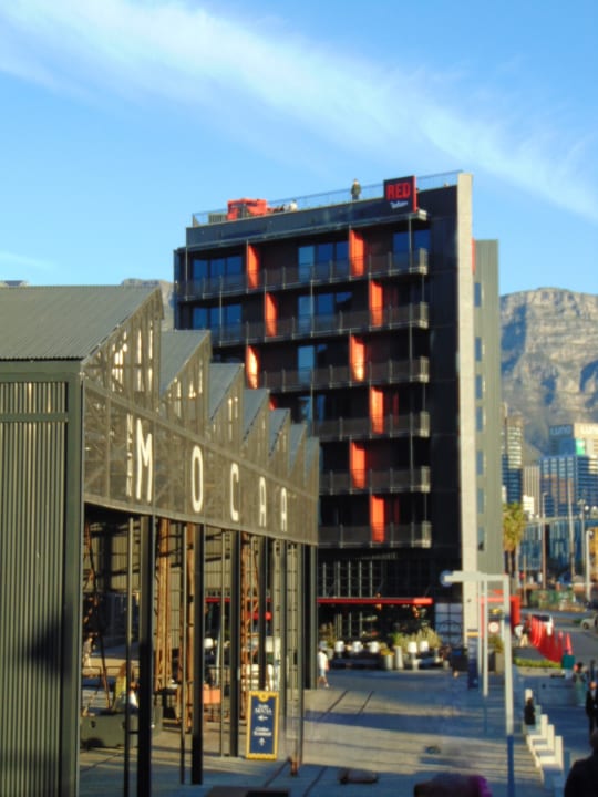 Außenansicht Radisson RED Cape Town