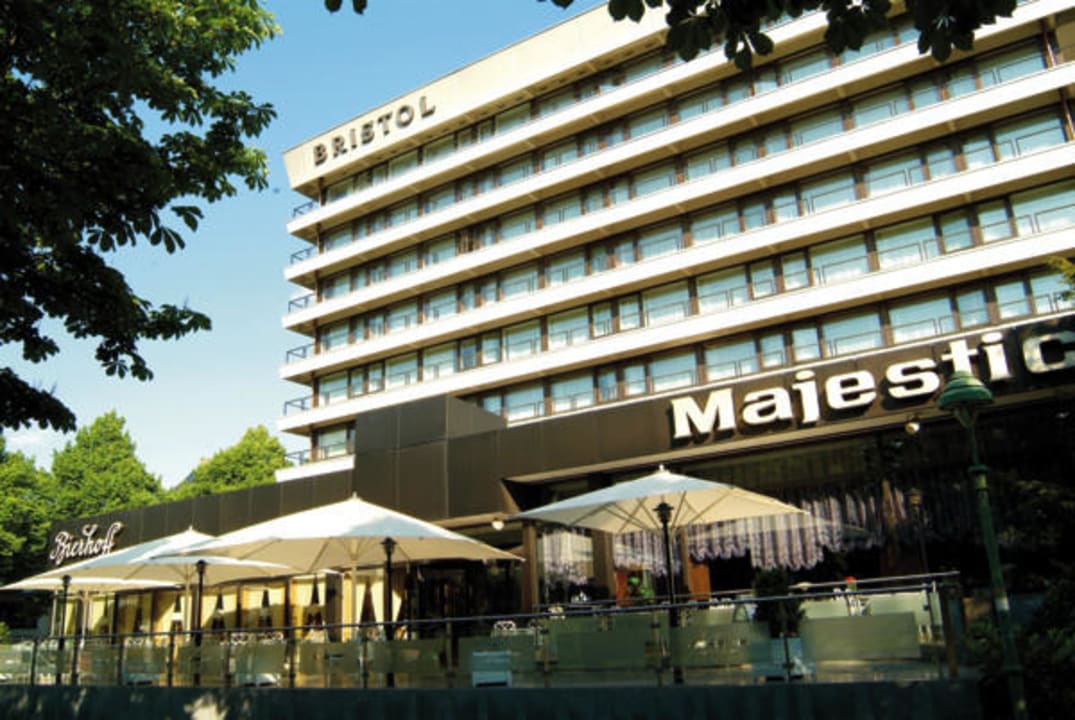 Außenansicht Centro Hotel Bristol