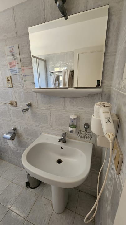 Zimmer Hotel Mangrove Bay Resort