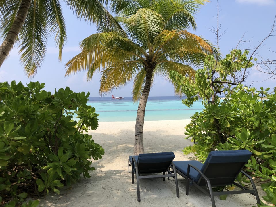 Strand Machchafushi Island Resort & Spa Maldives, The Centara Collection