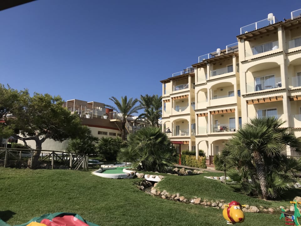 Gartenanlage Zafiro Bahia