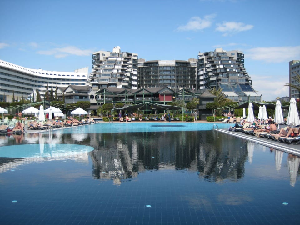 Limak Lara Deluxe Limak Lara Deluxe Hotel & Resort