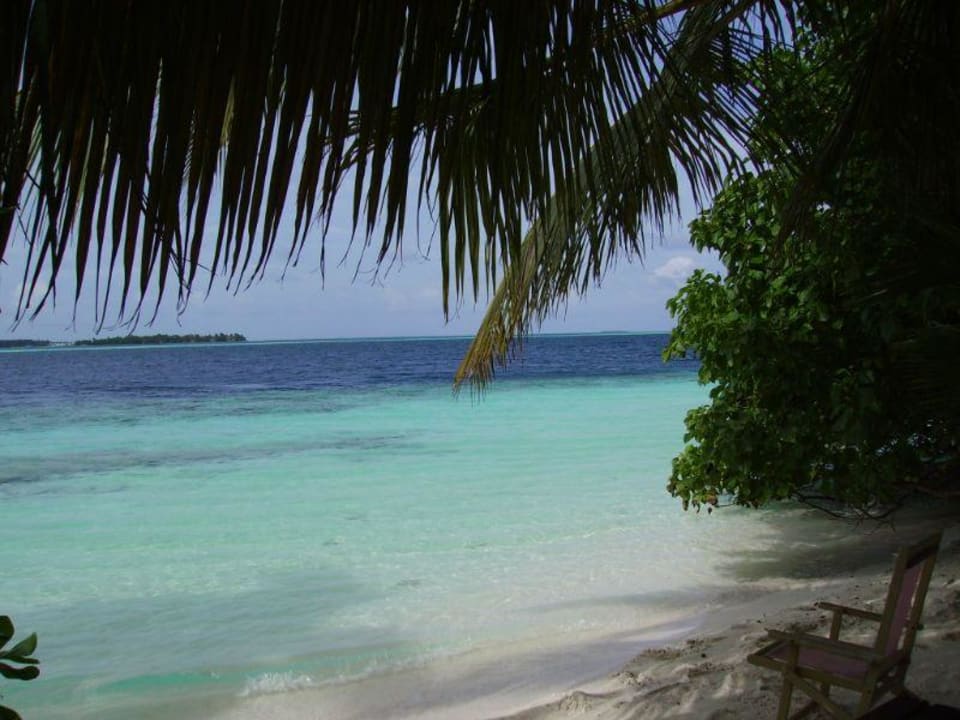 Traumstrand Vilamendhoo Island Resort & Spa
