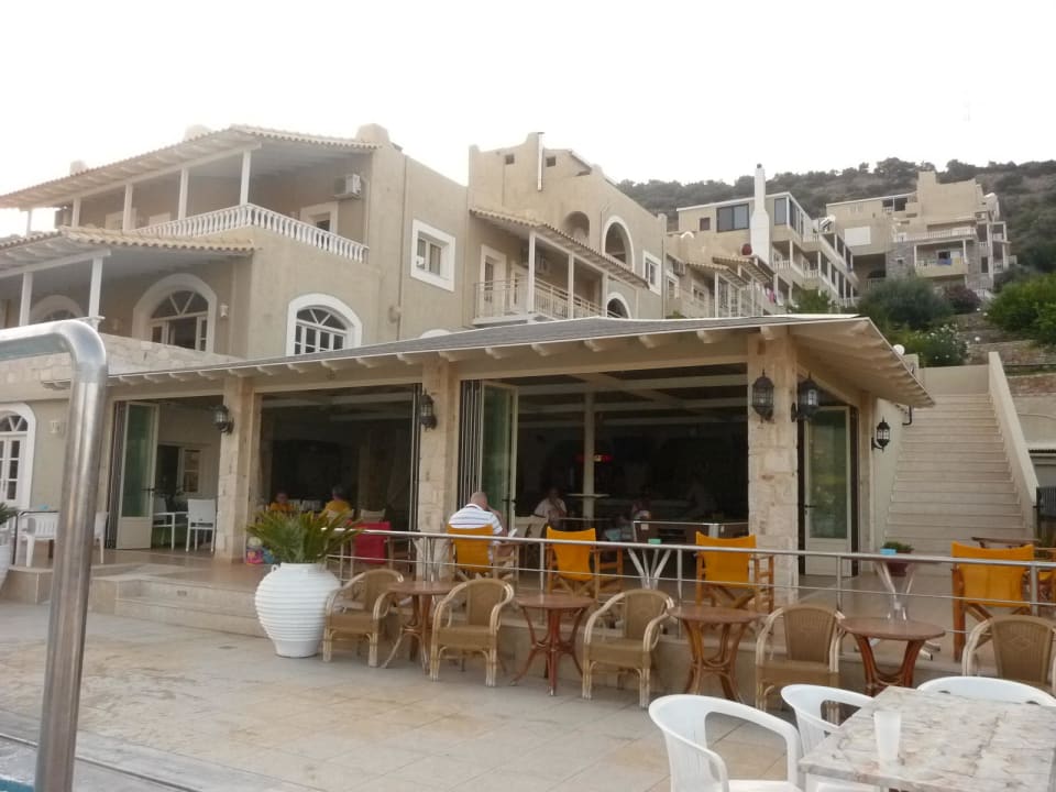 Bar Hotel Heliotrope